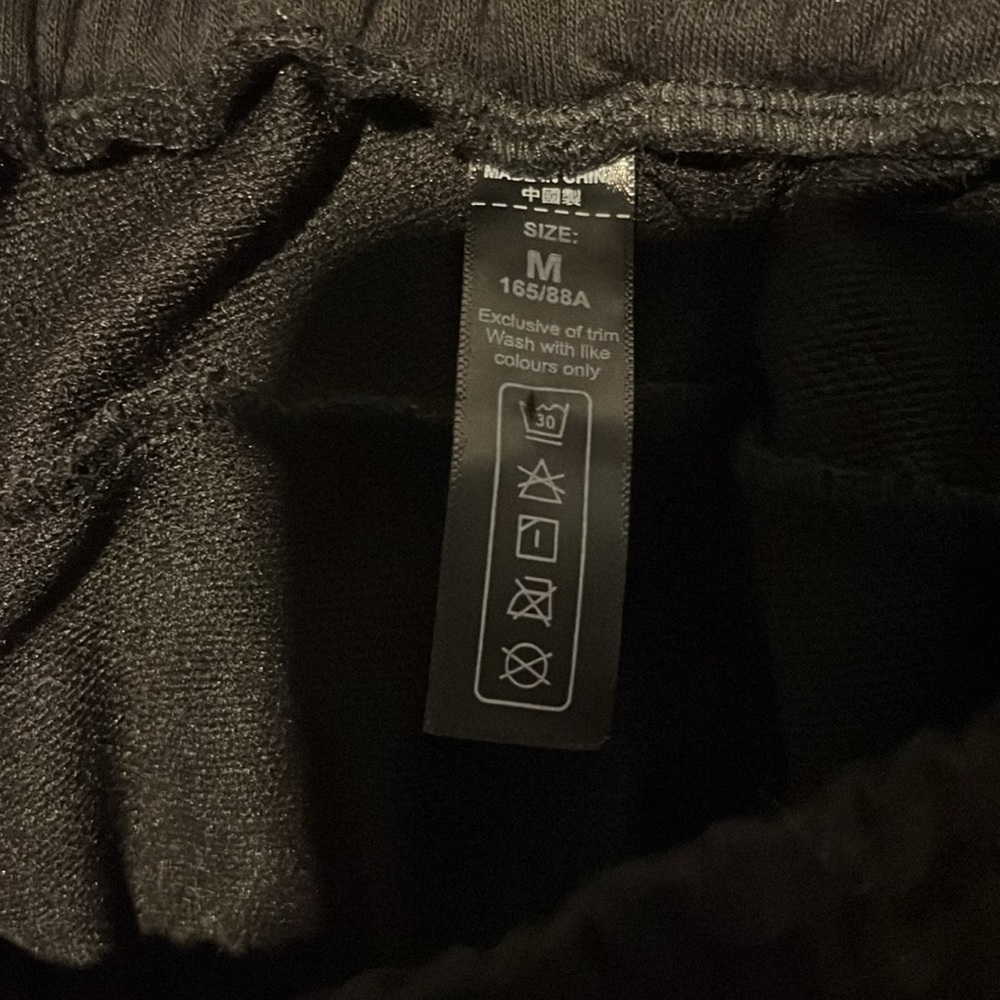 Lululemon sweat pants - Picture 3 of 3